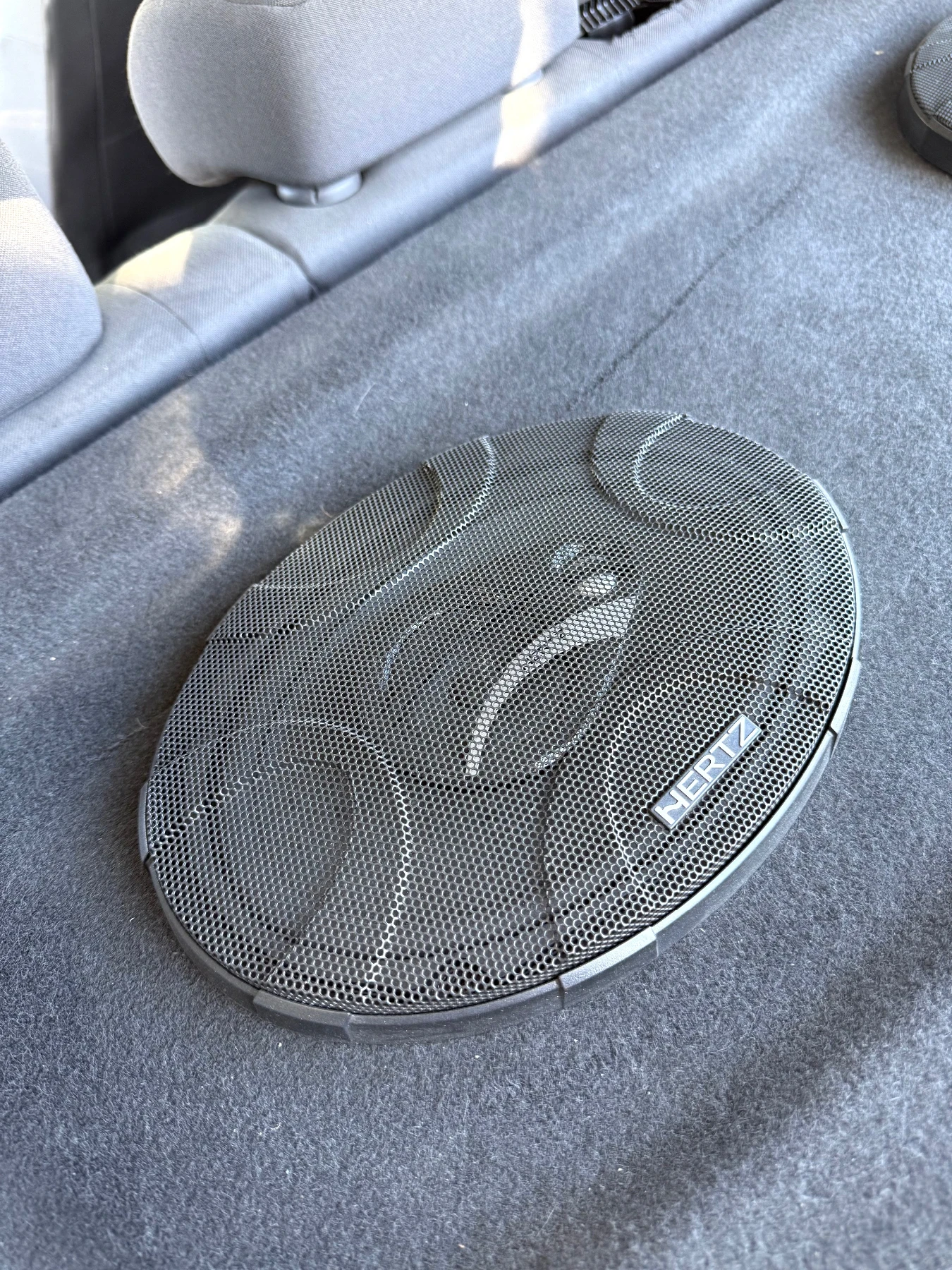 VW Golf MK5 1.9TDI, снимка 13 - Автомобили и джипове - 54120594