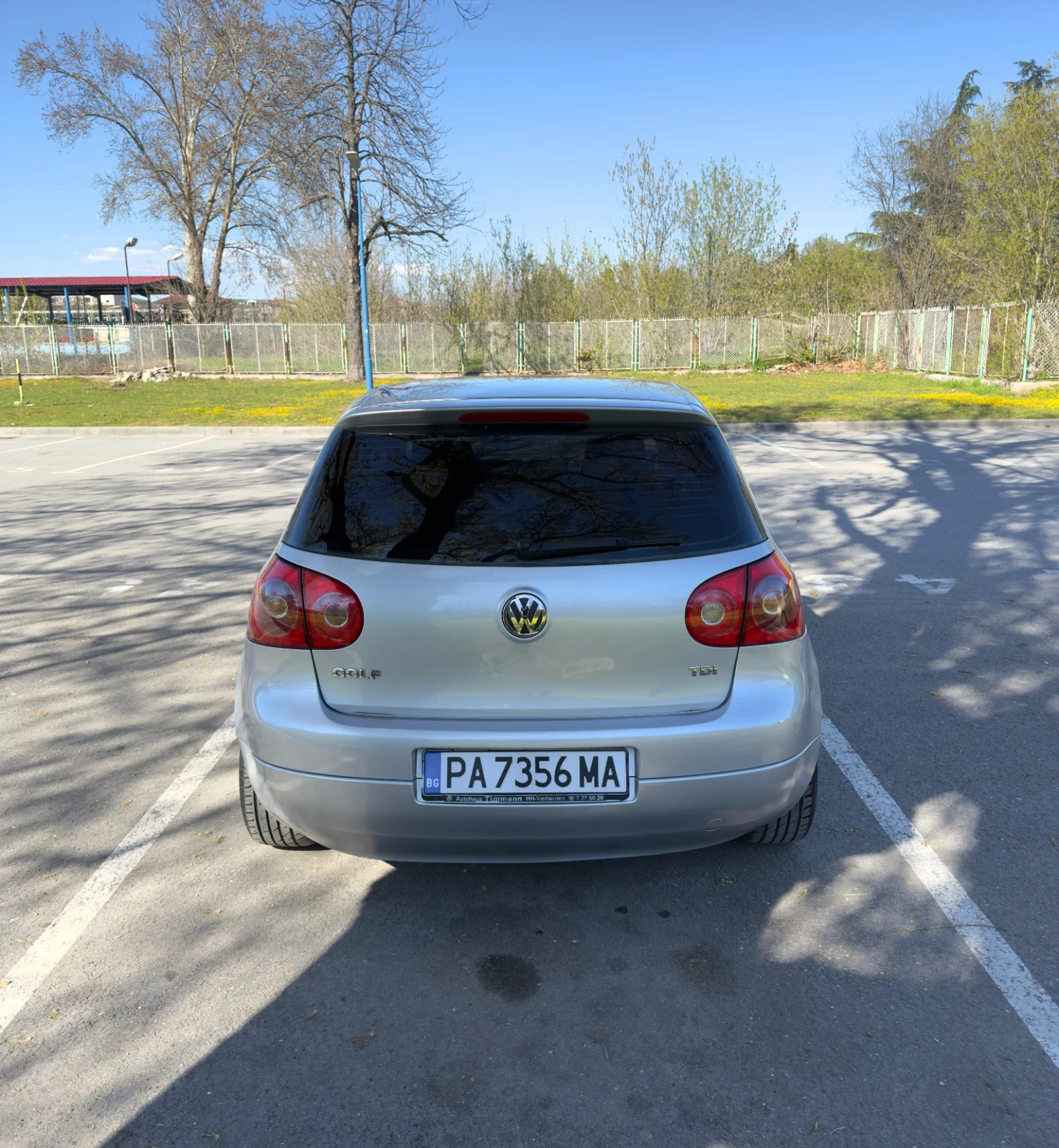 VW Golf MK5 1.9TDI, снимка 4 - Автомобили и джипове - 54120594