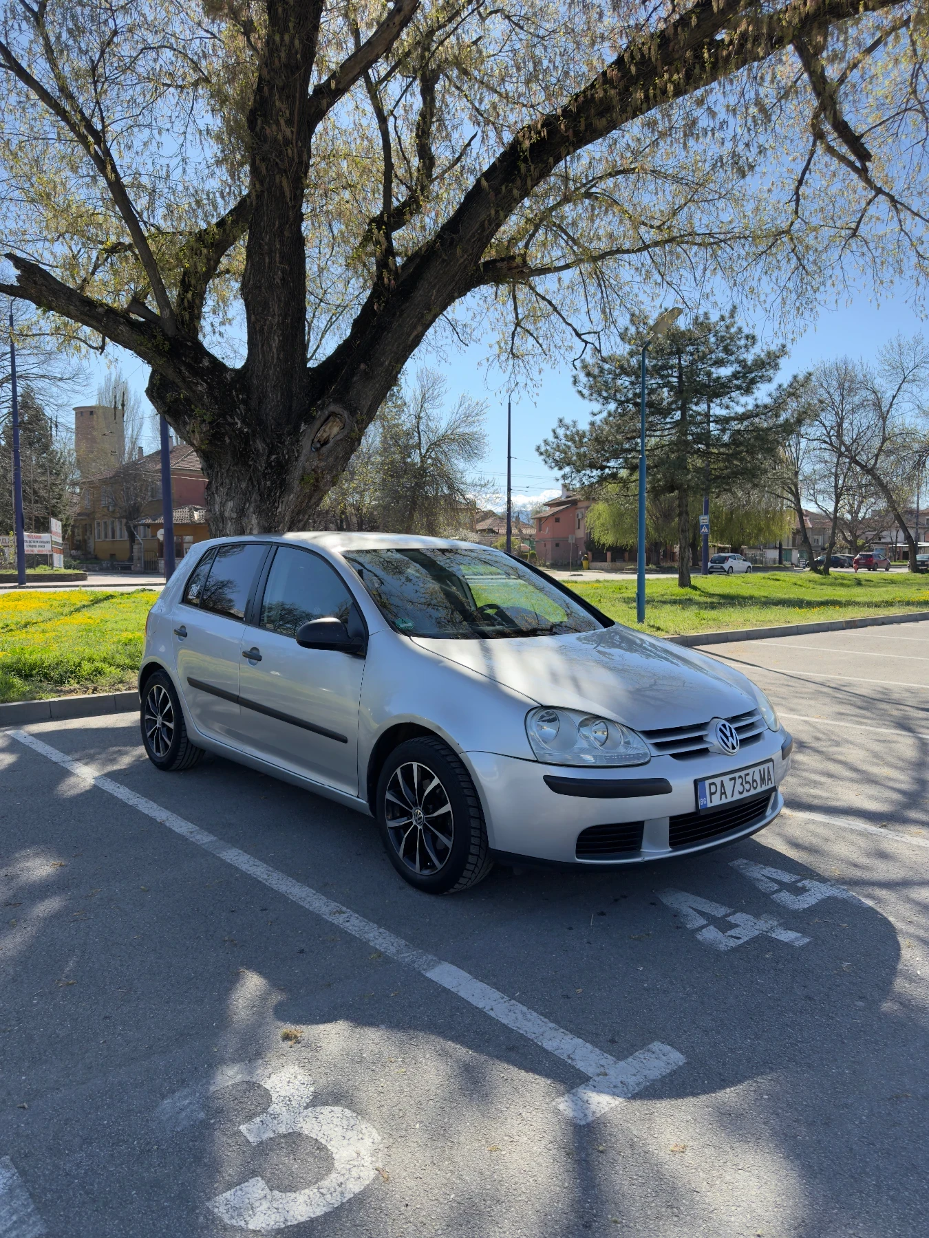 VW Golf MK5 1.9TDI | Auto.bg — изображение 1