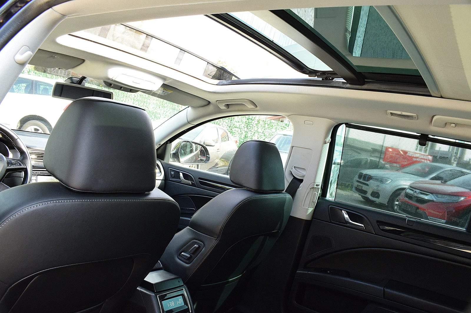 Skoda Superb 2.0/4X4/Швейцария/Нави/Панорама/Обдухване/FULL, снимка 12 - Автомобили и джипове - 54221718