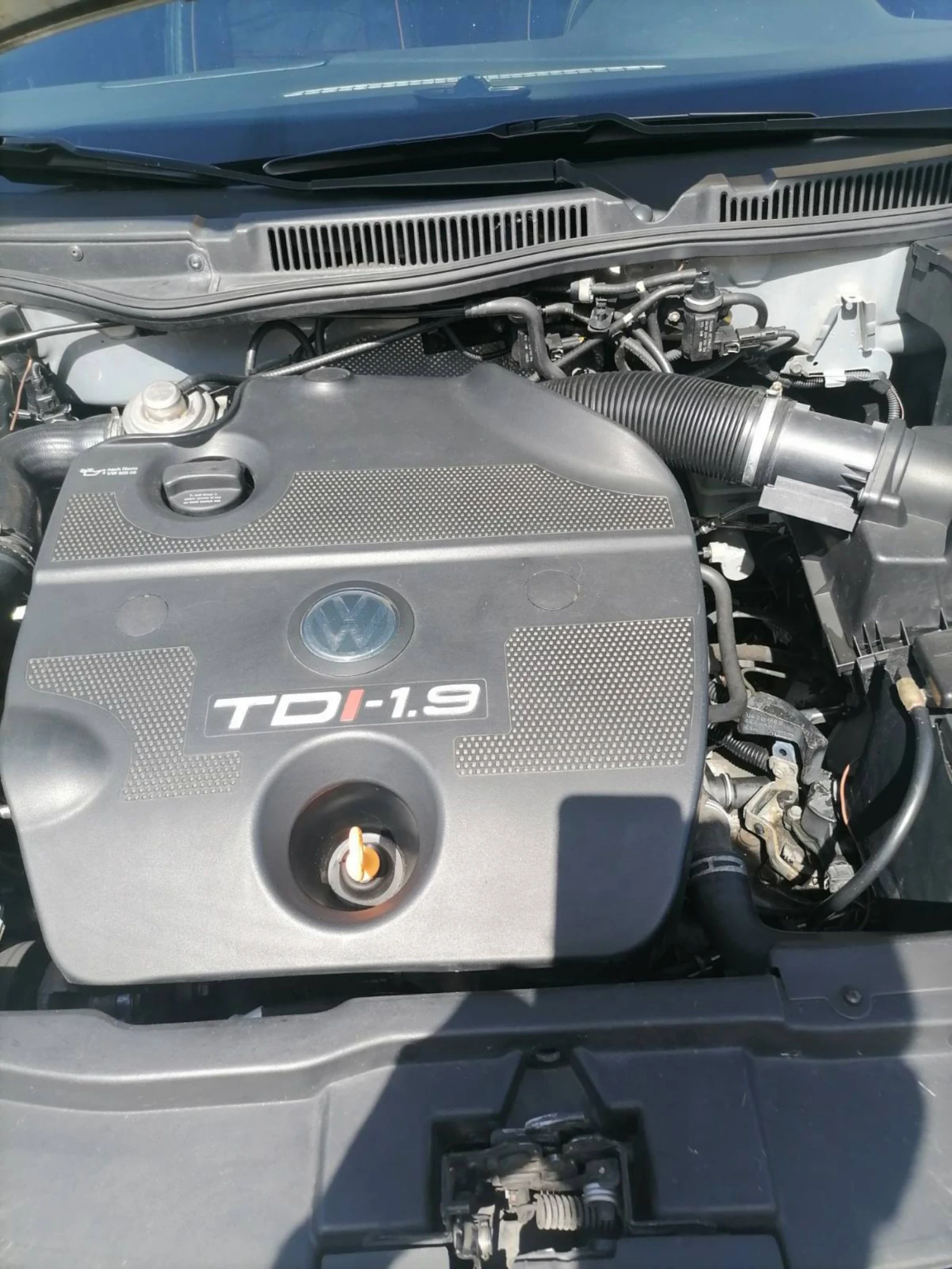 VW Golf TDI 110 к.с., снимка 13 - Автомобили и джипове - 54233828