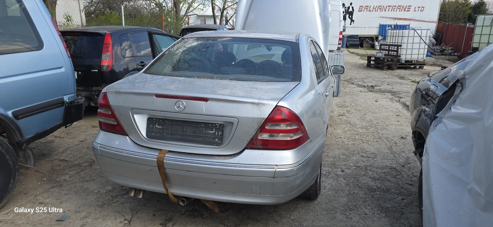 Mercedes-Benz C 200 Kompesor, снимка 11 - Автомобили и джипове - 54357939