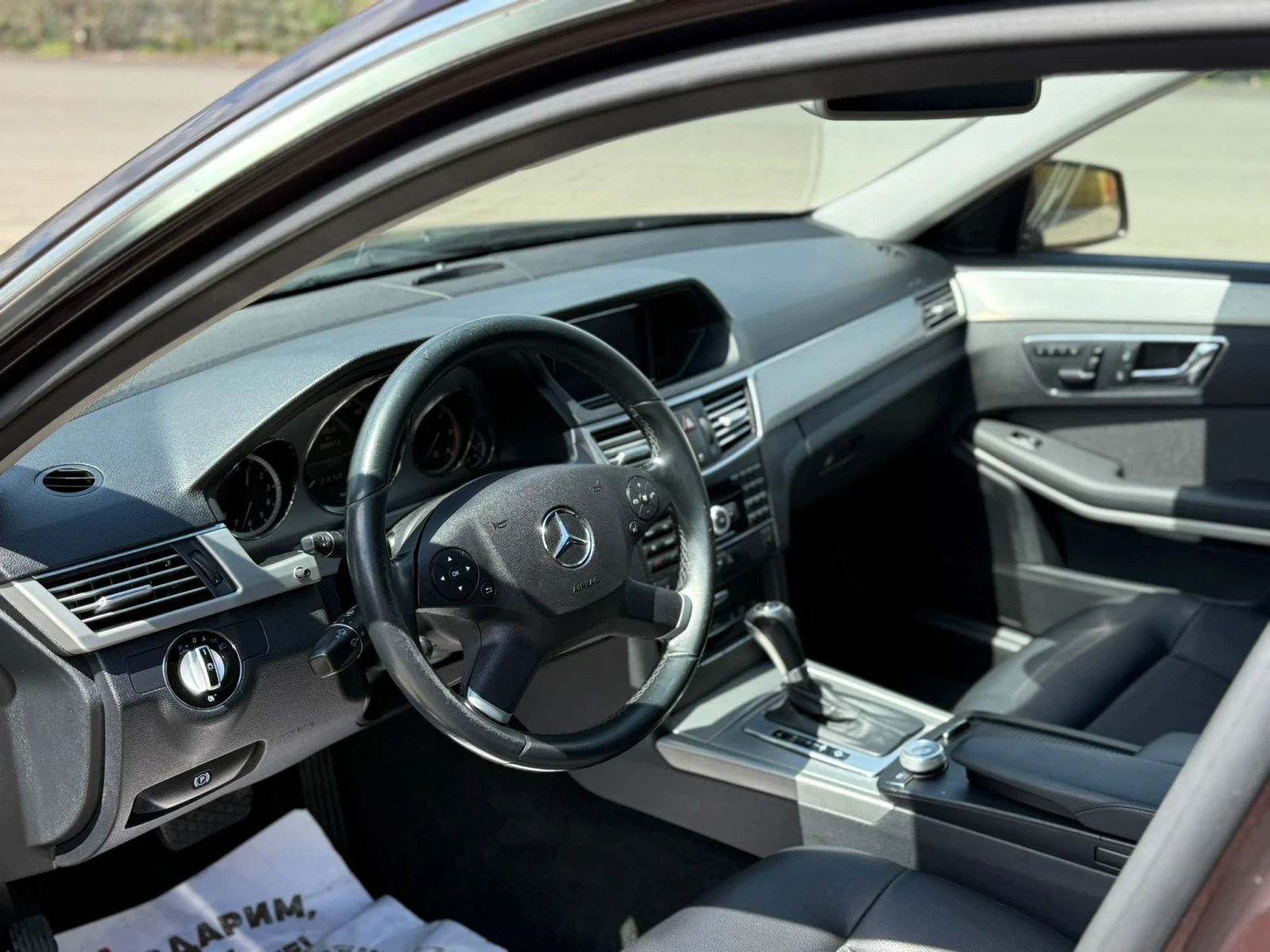 Mercedes-Benz E 250 Avantgarde , снимка 6 - Автомобили и джипове - 54382782