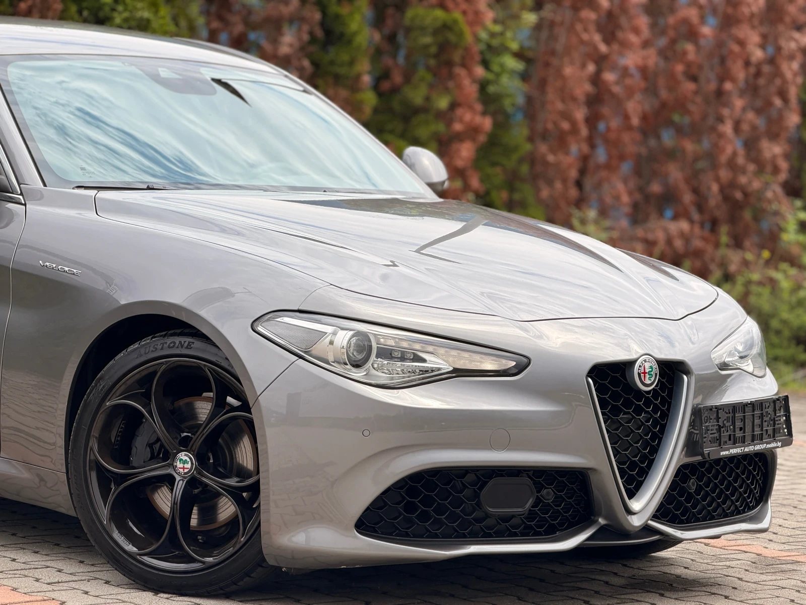Alfa Romeo Giulia 2.2d-210KC-Q4-4X4-AT8/ZF-VELOCE-КОЖА-99Х.КМ-УНИКАТ, снимка 7 - Автомобили и джипове - 54654187