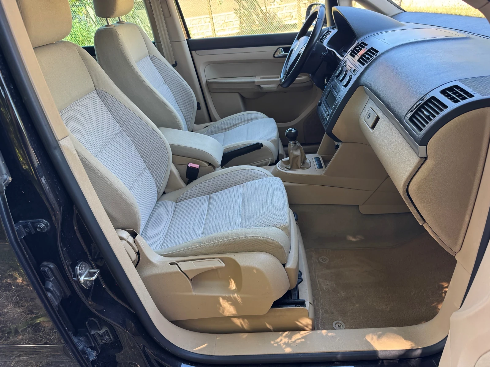 VW Touran ��� ���� ������  | Mobile.bg � ����������� 9