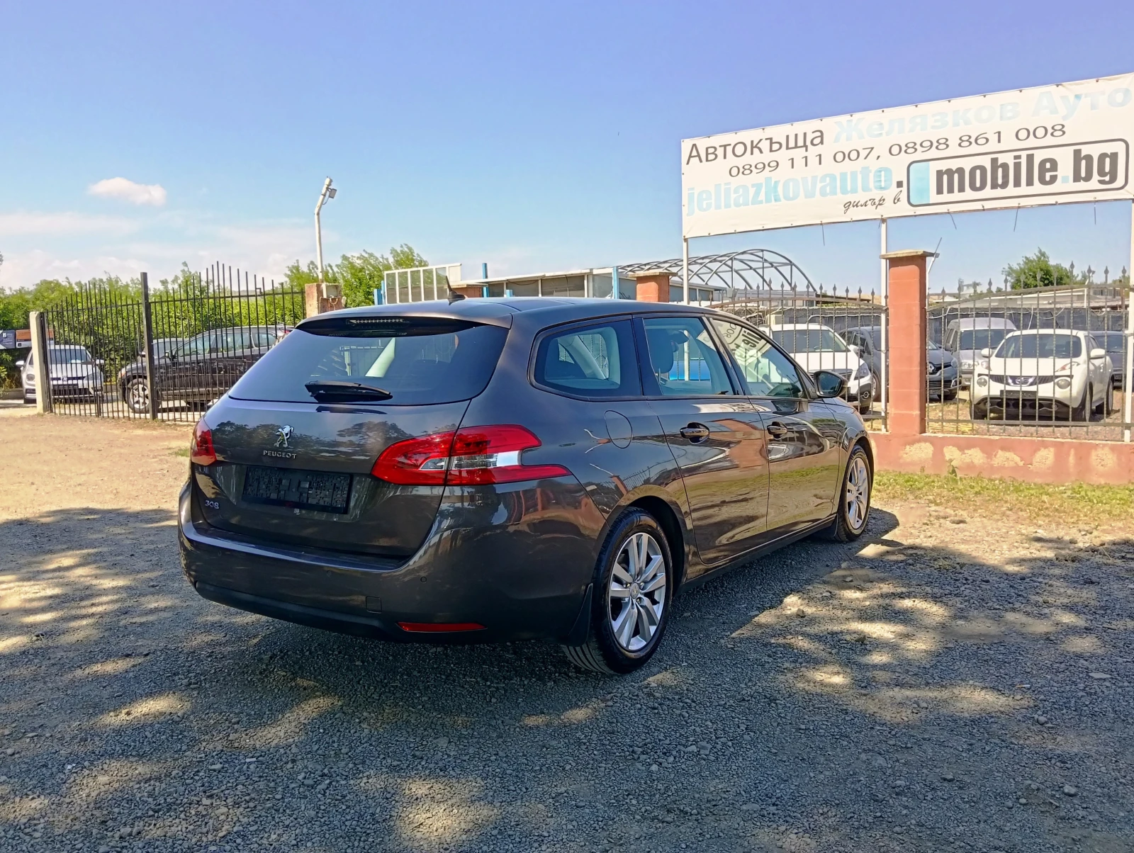 Peugeot 308 SW 1.6 HDI, снимка 4 - Автомобили и джипове - 55013971