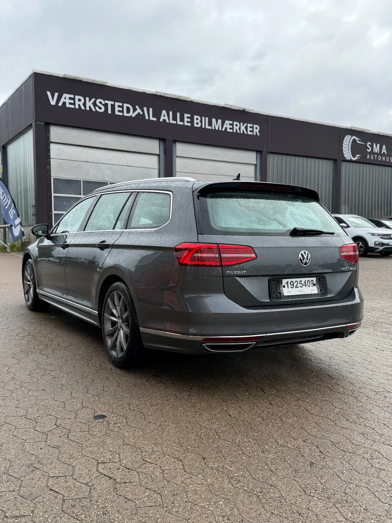 VW Passat 2.0tdi 190�� Rline ������� ����� ������ 8 ������ | Mobile.bg � ����������� 4