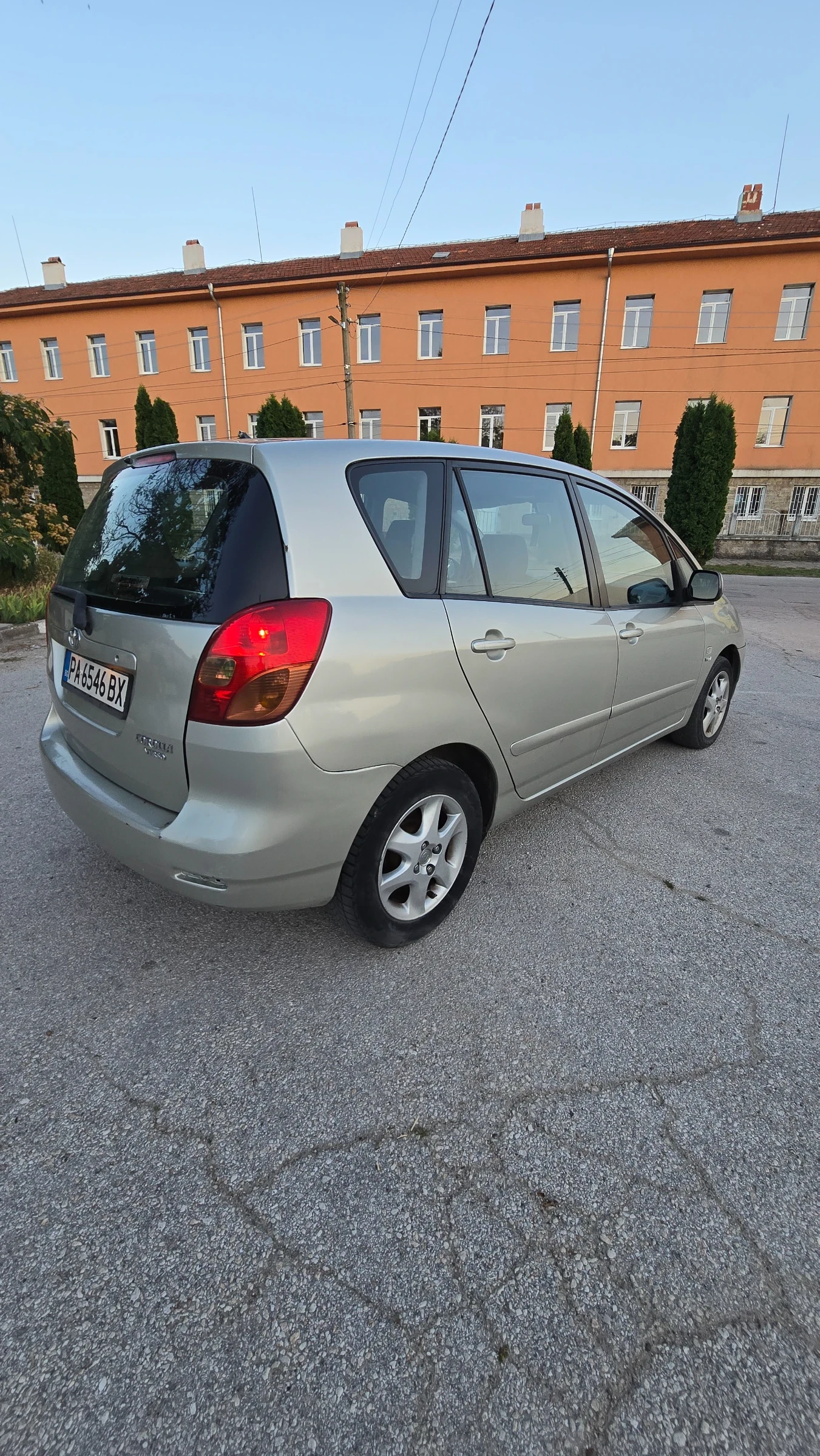 Toyota Corolla verso 1.8 VVT-i, 2002 �. | Mobile.bg � ����������� 5
