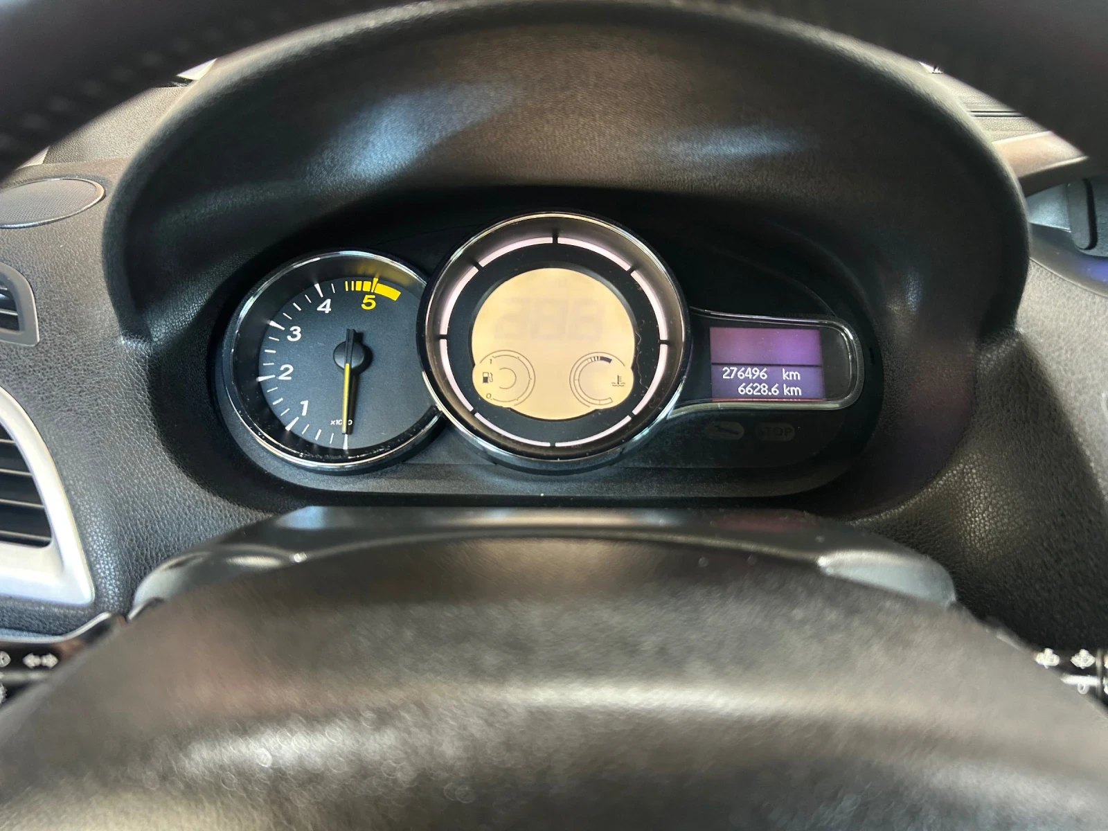 Renault Megane, снимка 16 - Автомобили и джипове - 55895785