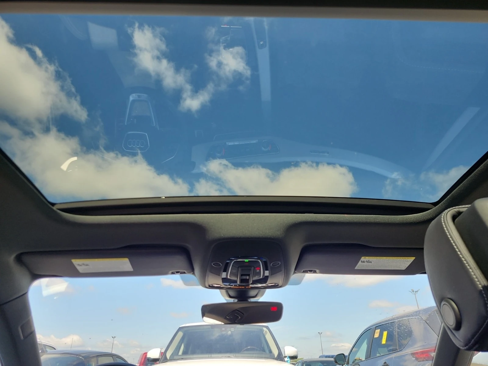 Audi A5  TECHNIK / DISTRONIC / 360 / PANORAMA , снимка 14 - Автомобили и джипове - 55939806