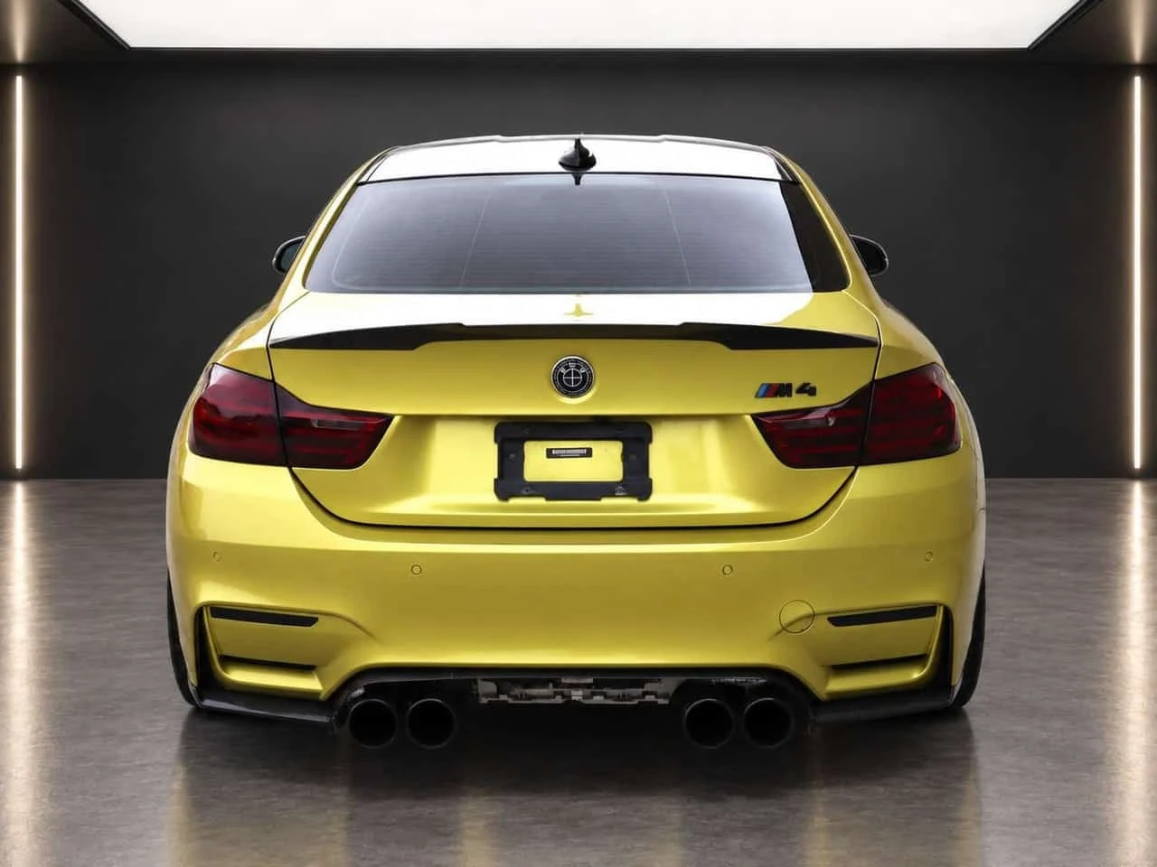BMW M4 S55 RedLthr | Stg2 | Loaded! * CARFAX * , снимка 4 - Автомобили и джипове - 56202283
