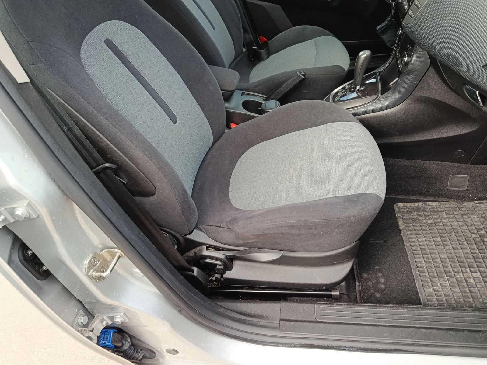 Fiat Bravo 1.4i Turbo. Automatic. , снимка 7 - Автомобили и джипове - 56712262
