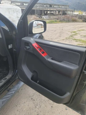 Nissan Navara Пикап дълга база, снимка 8