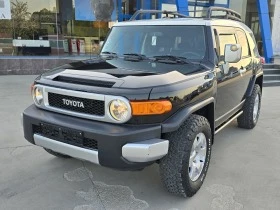 Toyota Fj cruiser 4.0VVTi/4X4/АВТОМАТ/БЪРЗИ-БАВНИ/ТЕМПОМАТ/КЛИМАТИК - изображение 1