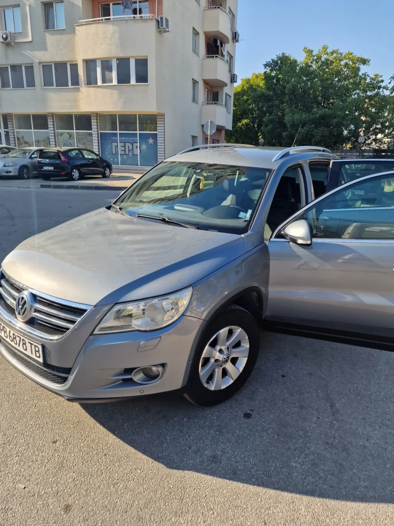 VW Tiguan, снимка 3 - Автомобили и джипове - 47400244