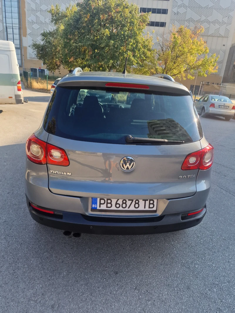 VW Tiguan, снимка 9 - Автомобили и джипове - 47400244