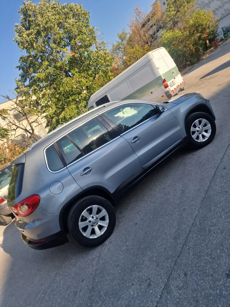 VW Tiguan, снимка 5 - Автомобили и джипове - 47400244