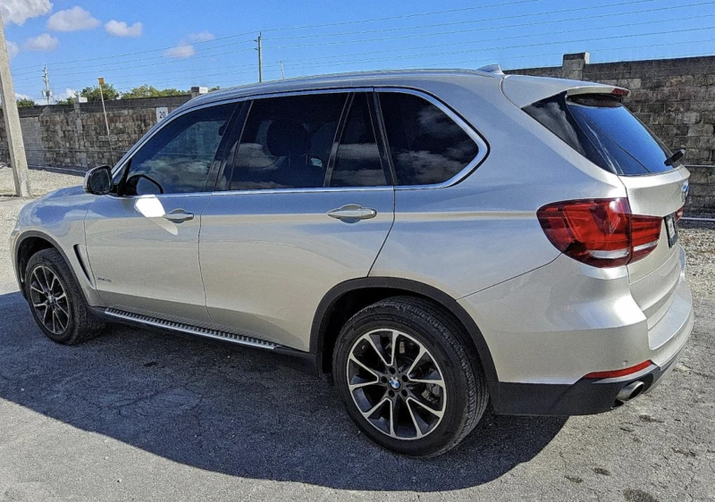 BMW X5 xDrive35i * АВТОКРЕДИТ* , снимка 2 - Автомобили и джипове - 52876531
