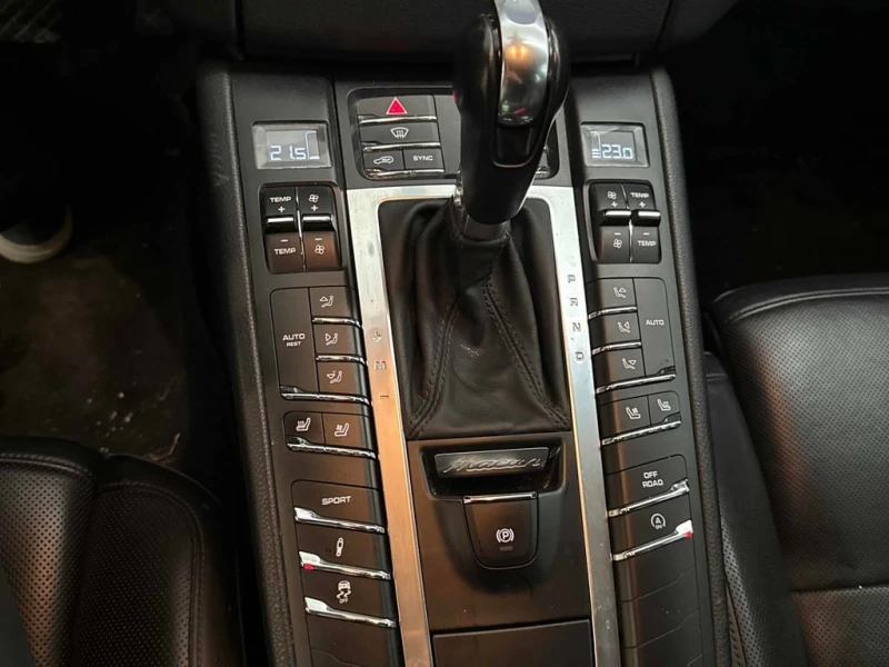 Porsche Macan * S * CARFAX * ЦЕНА ДО БГ, снимка 10 - Автомобили и джипове - 52990220