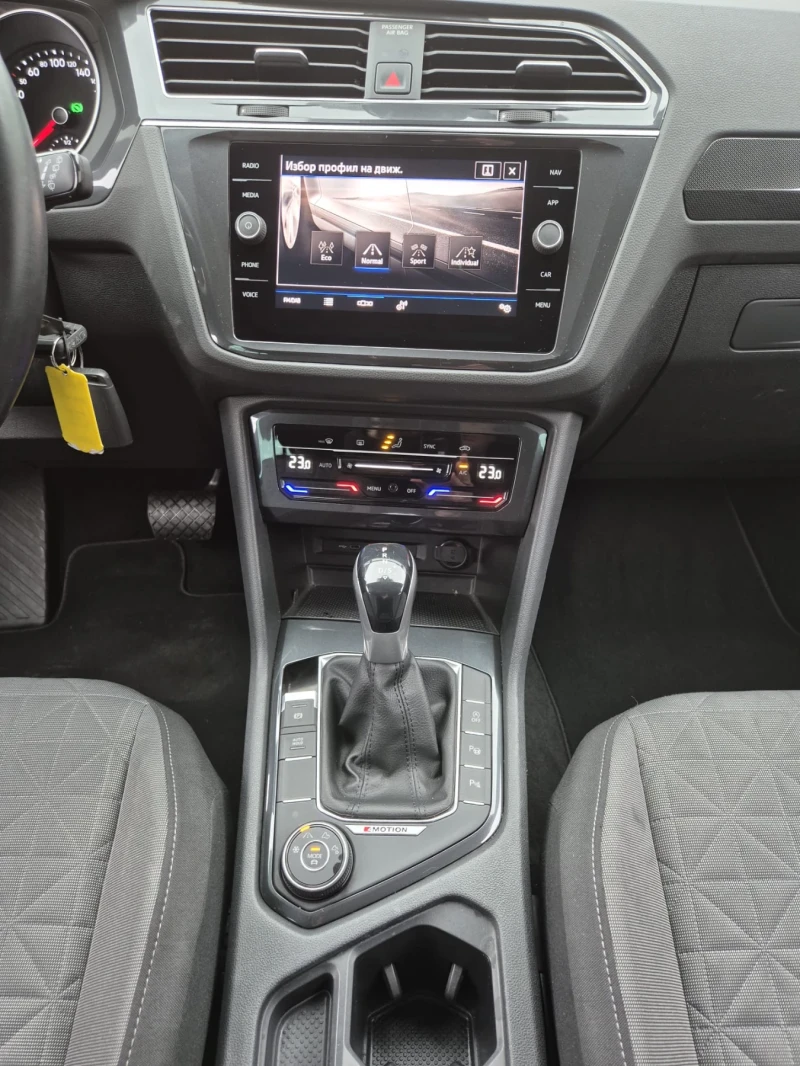 VW Tiguan Facelift, 4Motion, Distronic, Камера, История, снимка 12 - Автомобили и джипове - 53296009
