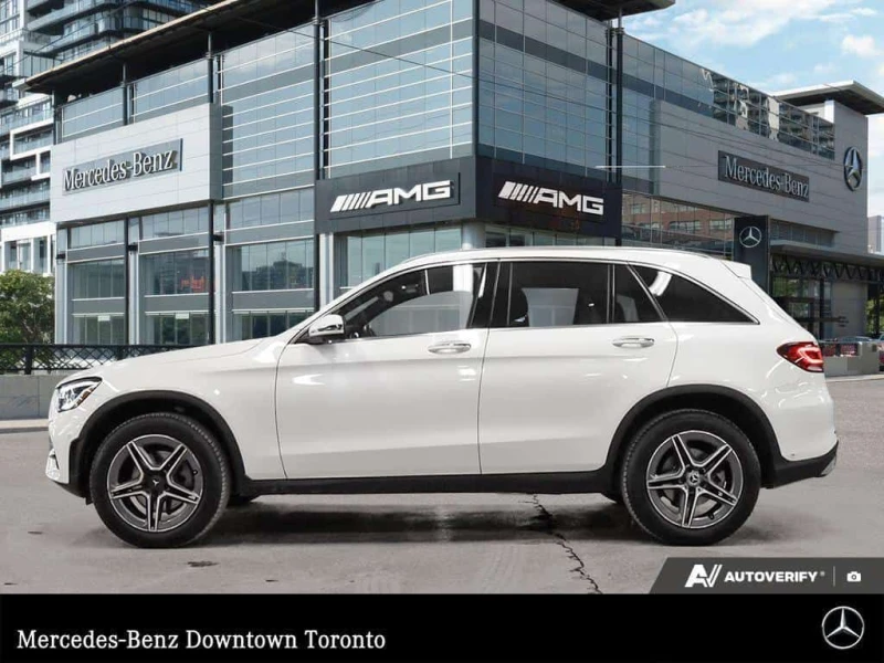 Mercedes-Benz GLC * 300 4MATIC SUV | Rare IDP & Tech | Sport * CARFA, снимка 4 - Автомобили и джипове - 53515951