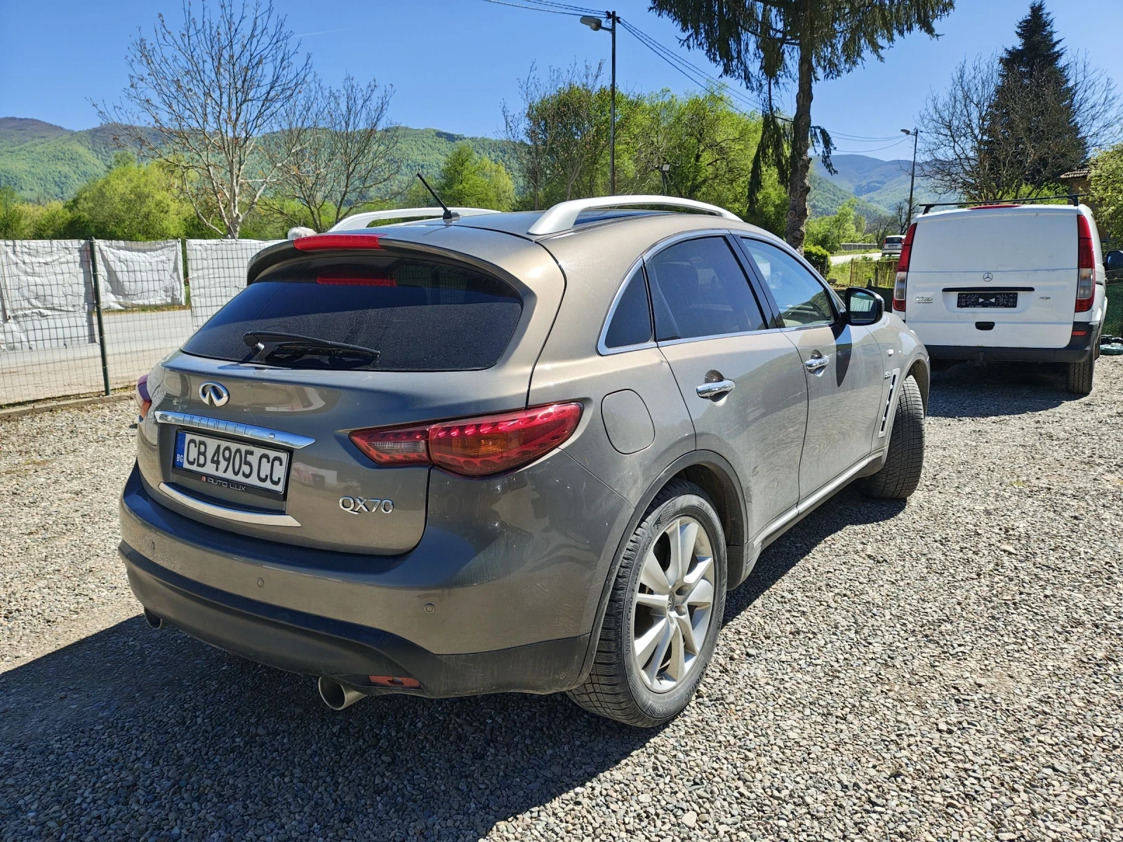 Infiniti QX70 3.0TDi V6 4+ 4 Automatic  - изображение 5