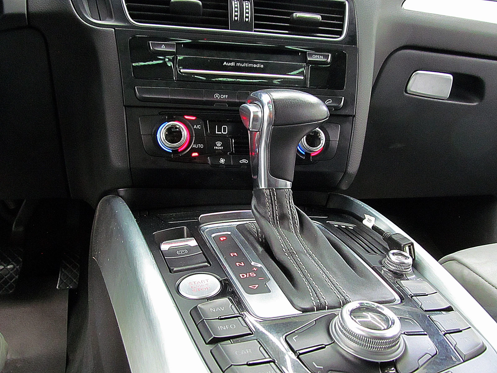 Audi Q5 S-line/Keyless Go/PANORAMA/FACE/  | Mobile.bg   15