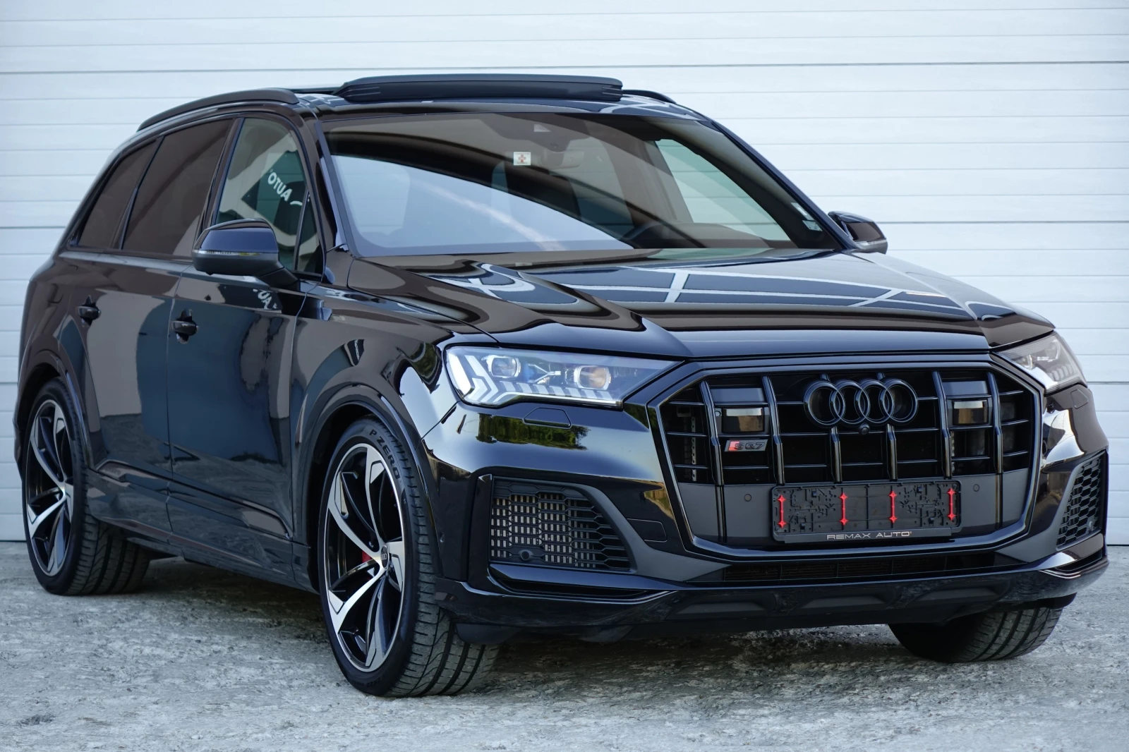 Audi SQ7 3XS-LINE* RS* LASER LIGHTS* PANO* 360*  | Mobile.bg   1