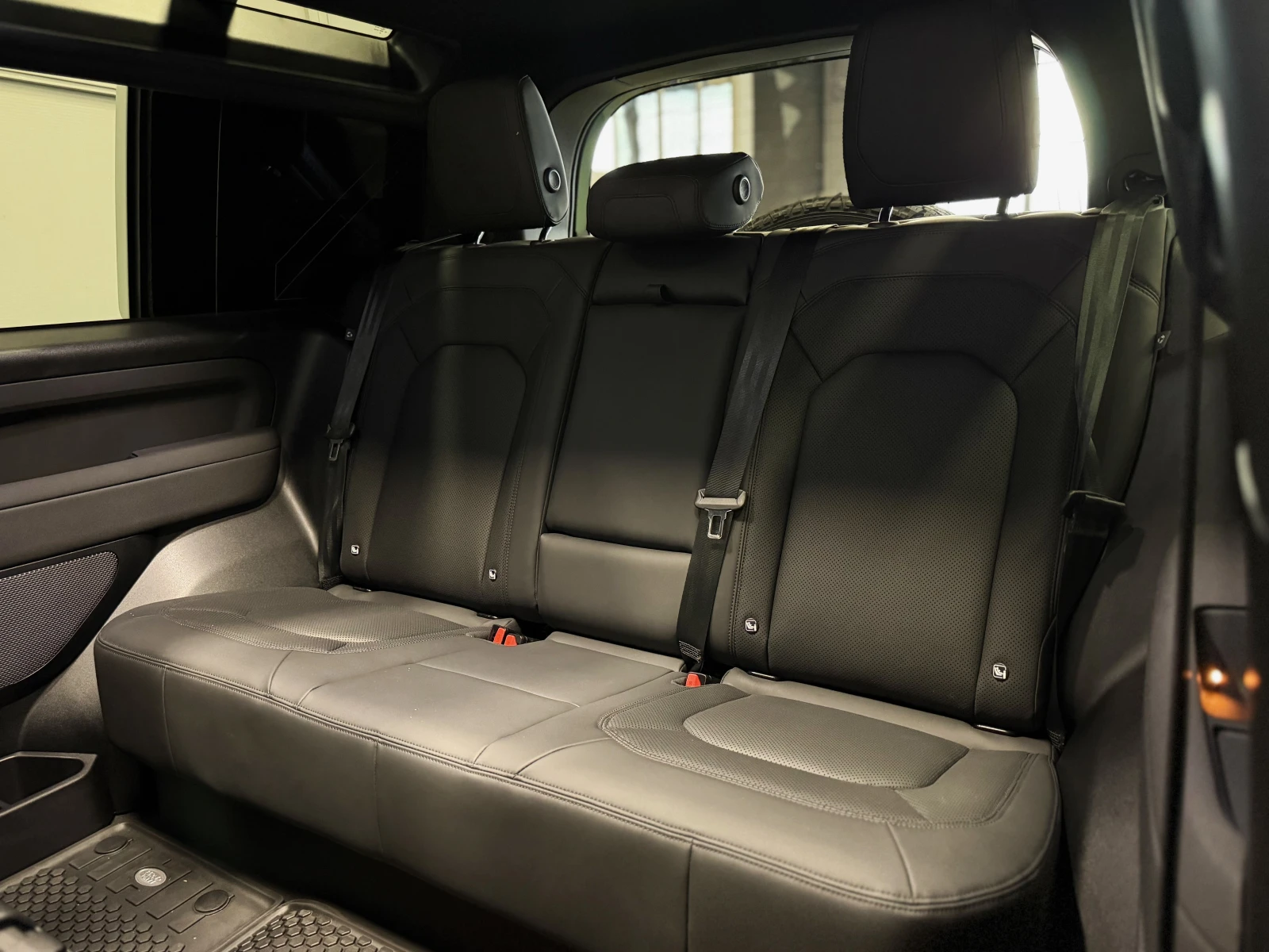 Land Rover Defender 90 D300 * 75TH LIMITED EDITION*  | Mobile.bg � ����������� 17