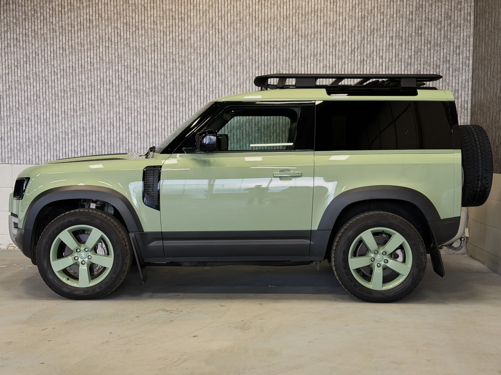 Land Rover Defender 90 D300 * 75TH LIMITED EDITION*  - изображение 3