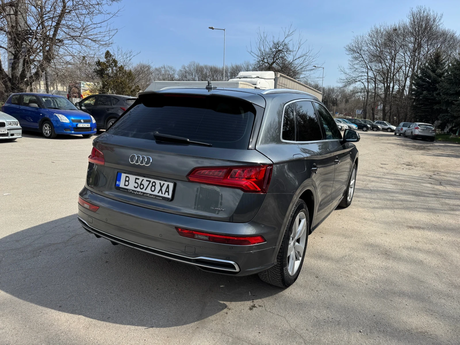 Audi Q5, снимка 4 - Автомобили и джипове - 53871481