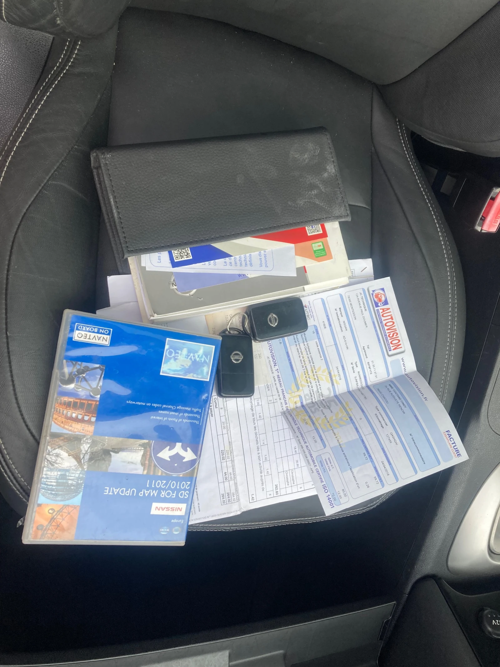 Nissan Qashqai 2.0I AVTOMATIK, снимка 15 - Автомобили и джипове - 54159764