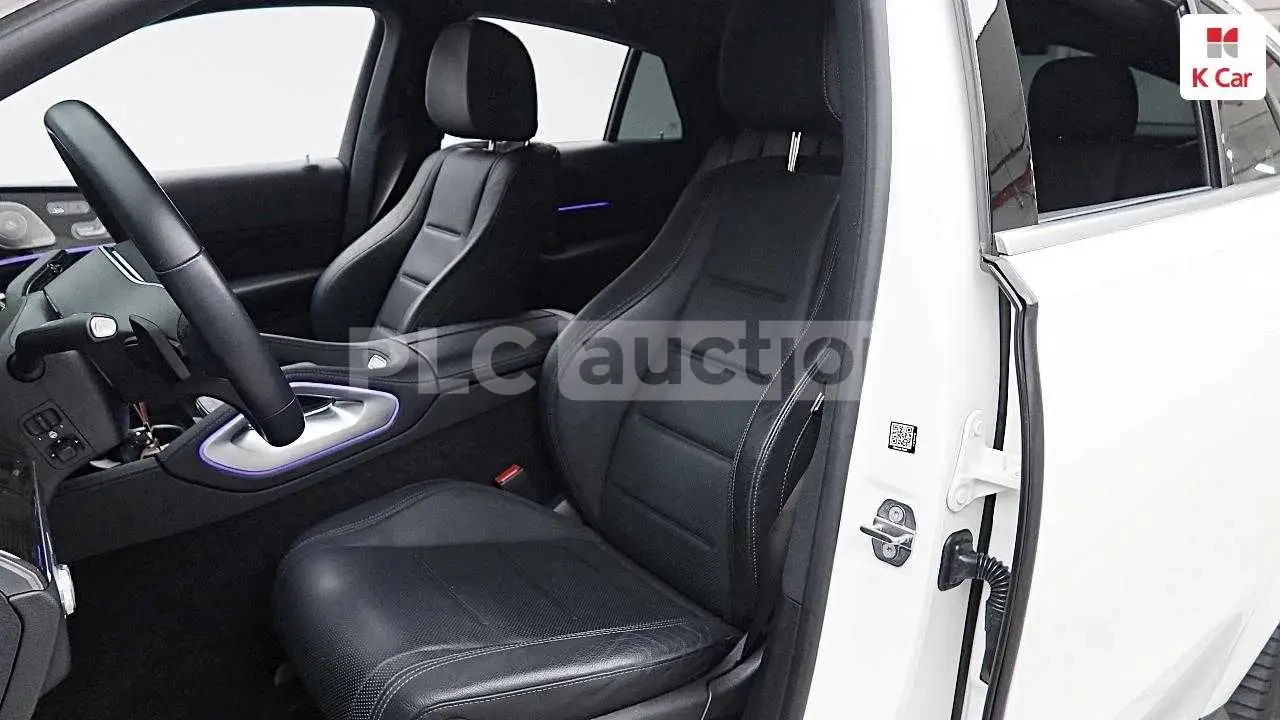Mercedes-Benz GLE 400 * ДИСТРОНИК * ОБДУХВАНЕ * 360 * АМБИЕНТНО, снимка 6 - Автомобили и джипове - 54301200