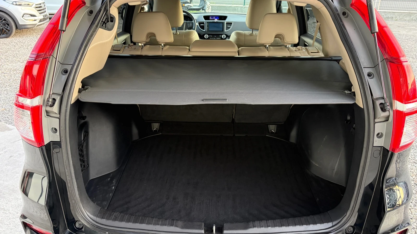 Honda Cr-v 1.6* 160hp* 4x4* full* Швейцария, снимка 12 - Автомобили и джипове - 54417390
