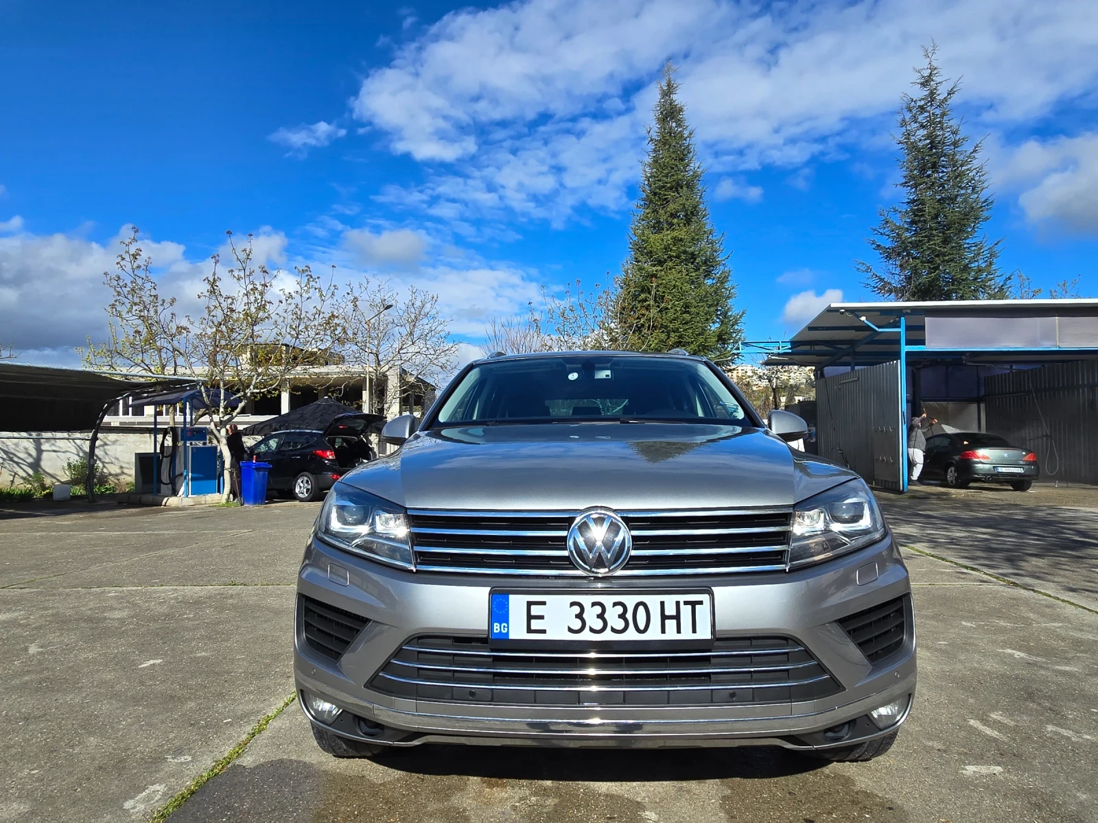VW Touareg, снимка 10 - Автомобили и джипове - 54646945