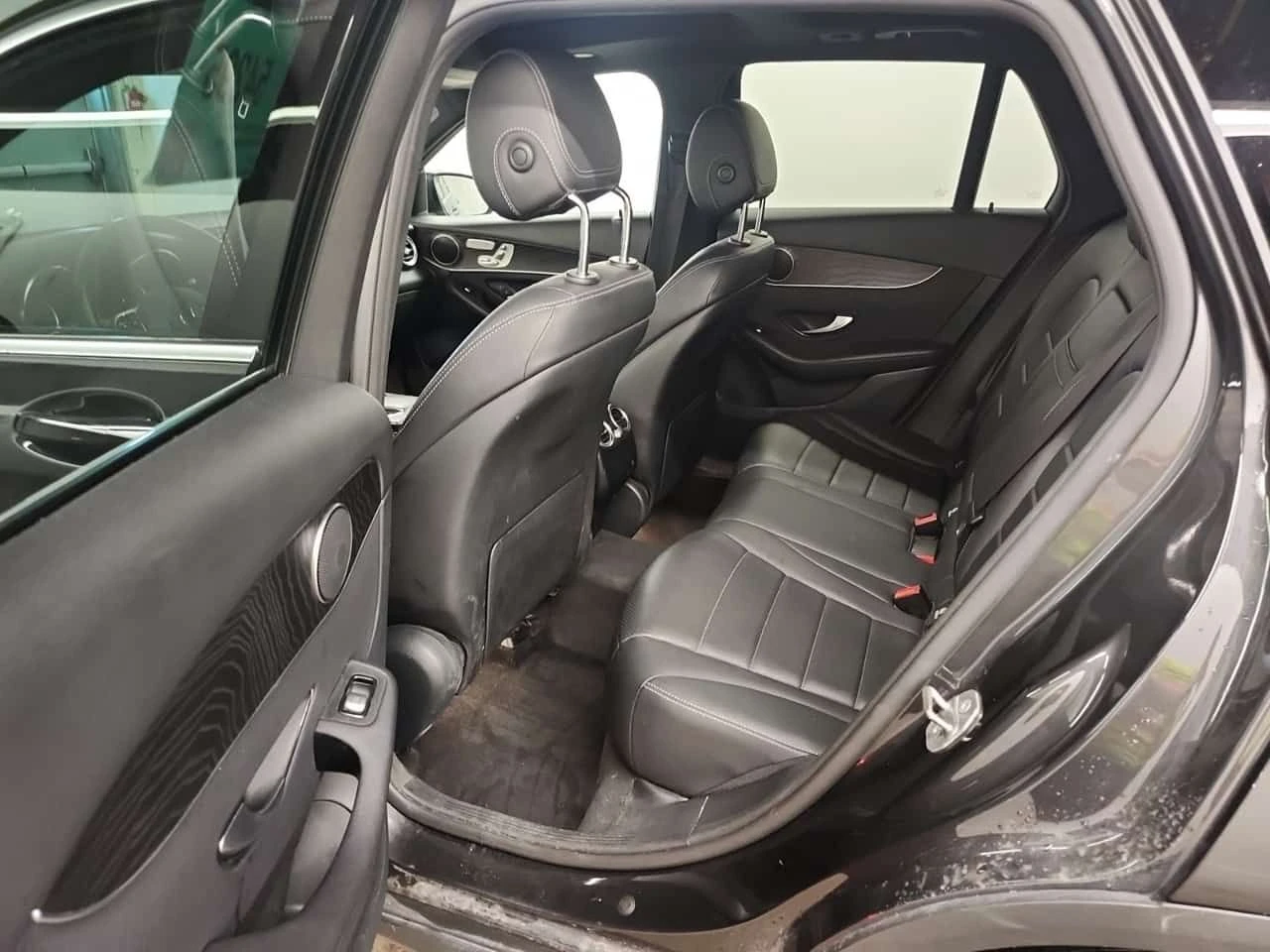 Mercedes-Benz GLC 300 �������� * ���� * KEYLESS * CARFAX | Mobile.bg � ����������� 12