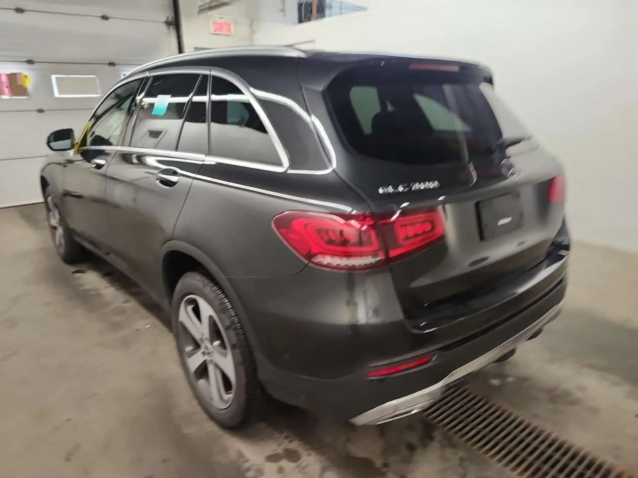 Mercedes-Benz GLC 300 �������� * ���� * KEYLESS * CARFAX | Mobile.bg � ����������� 4