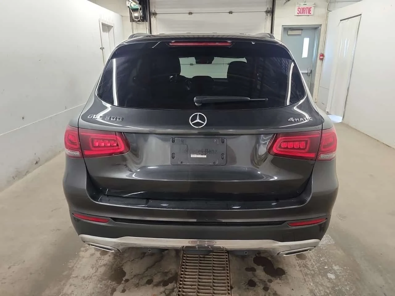 Mercedes-Benz GLC 300 �������� * ���� * KEYLESS * CARFAX | Mobile.bg � ����������� 17