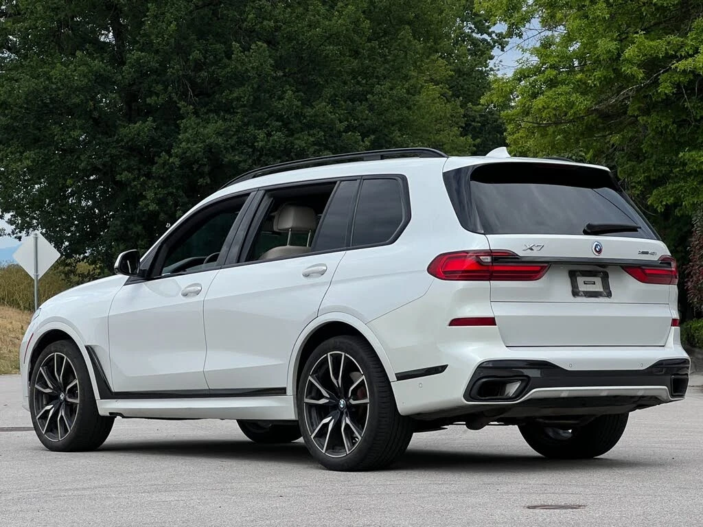 BMW X7 40i* M SPORT* LASER* HEAD UP* МАСАЖ* ОБДУХ* 360, снимка 3 - Автомобили и джипове - 55325462