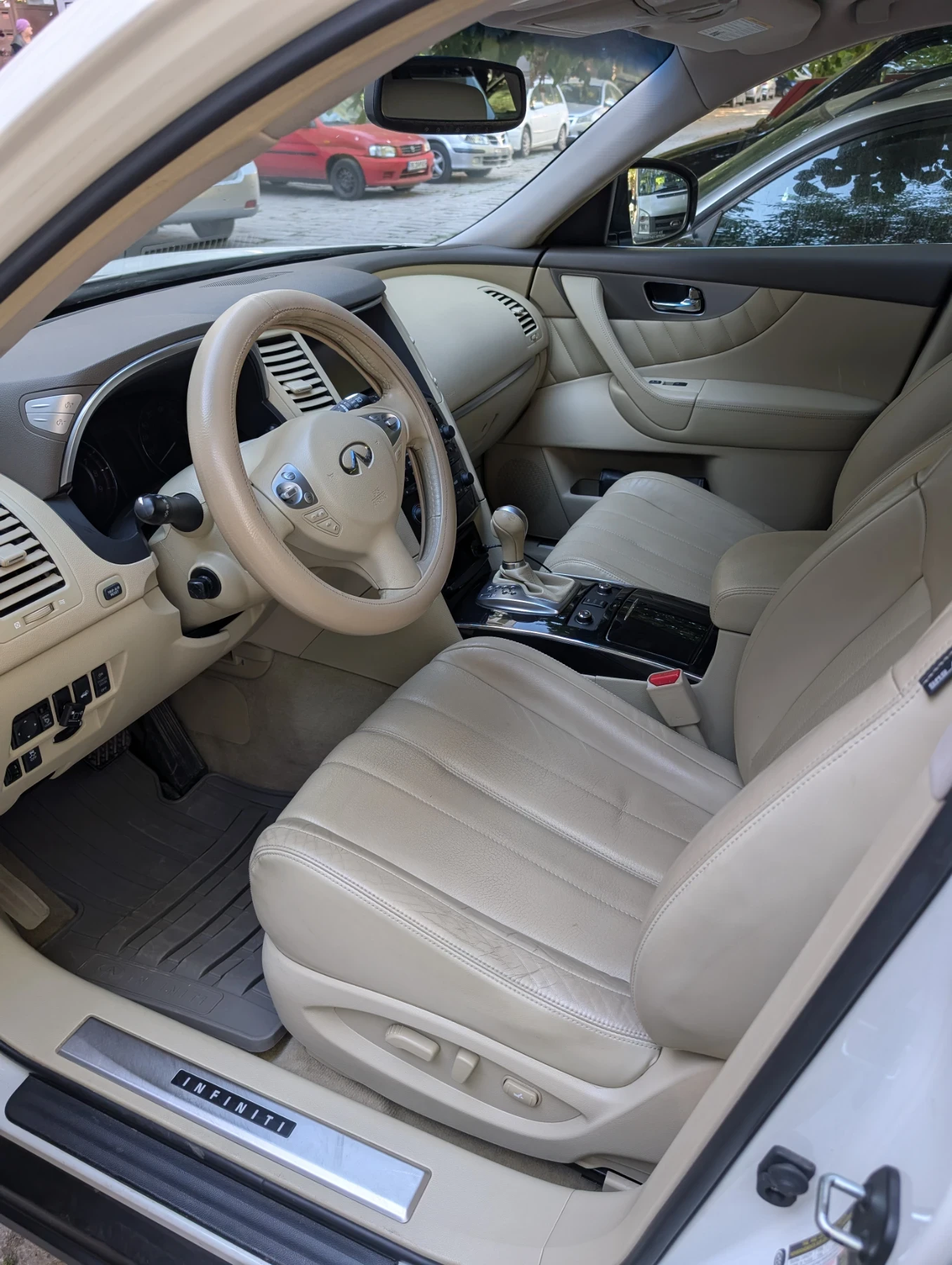 Infiniti QX70 ���, Carplay, ������ | Mobile.bg � ����������� 9