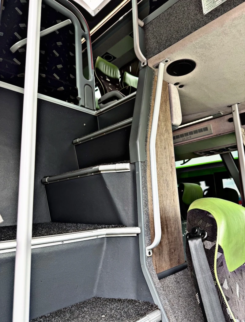 Vanhool Acron ТДХ27!ASTROMEGA!!VIP!!!99+ 1 МЕСТА!!!УНИКАТ!!!, снимка 12 - Бусове и автобуси - 52208189