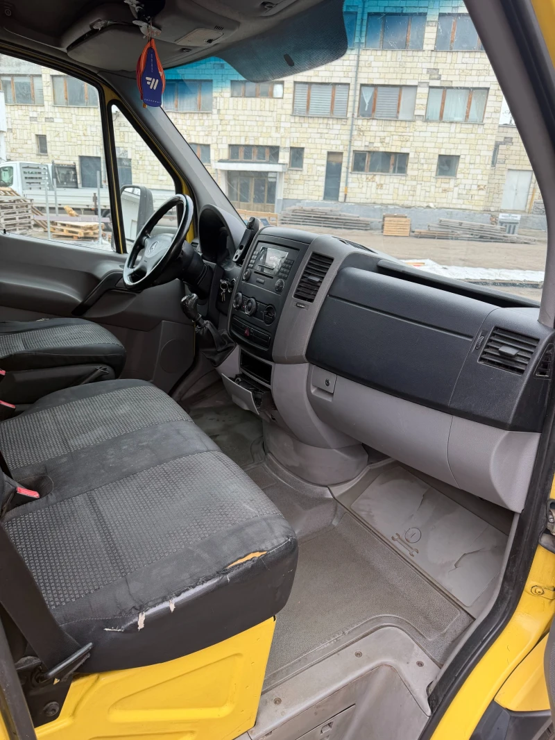 Mercedes-Benz Sprinter 515 3.5т Климатик Зимни Гуми, снимка 8 - Бусове и автобуси - 53226808