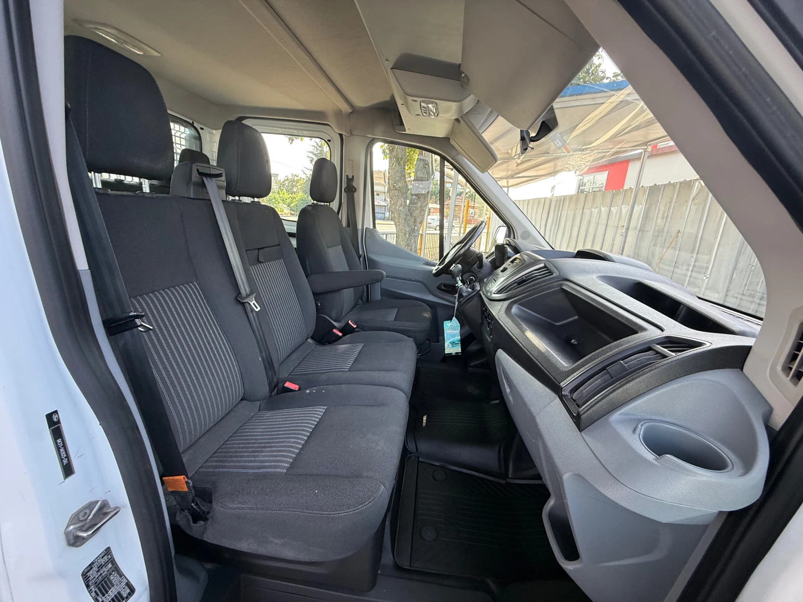 Ford Transit 2.0 TDCI ЕВРО 6, снимка 10 - Бусове и автобуси - 55877180