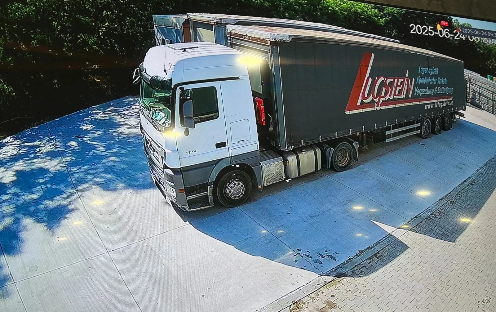 Mercedes-Benz 1844  MP3 mega