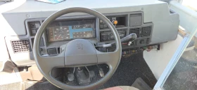 Кемпер Peugeot J5 Baeten Foodtruck, снимка 6