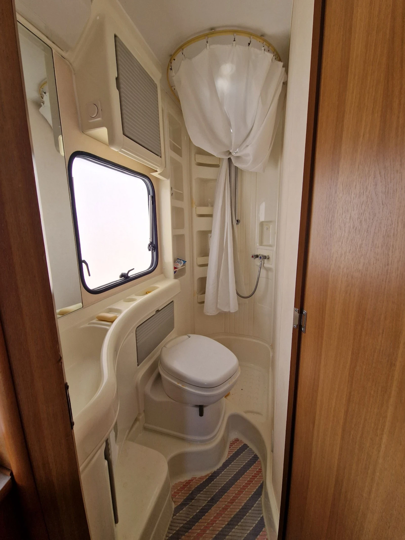 Кемпер Fiat Fiat Ducato 1.9 D Roller Team Auto Roller 15, снимка 8 - Каравани и кемпери - 54135826