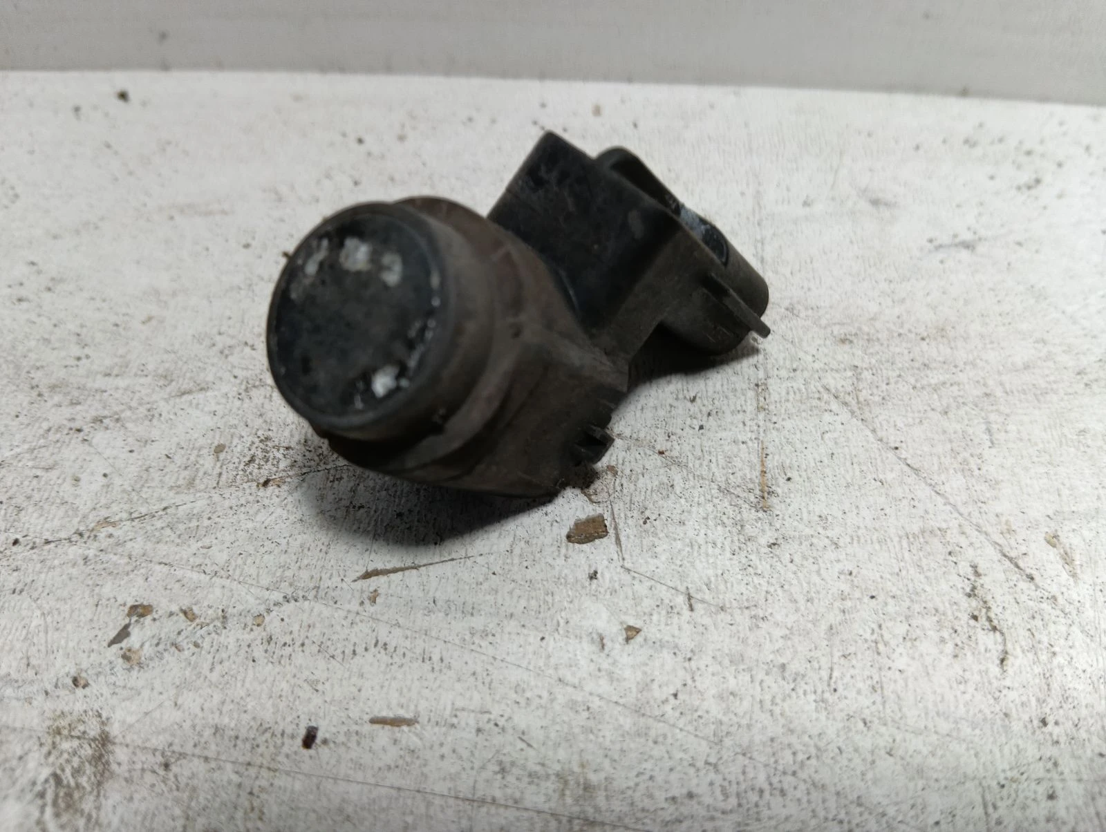 датчик за парктроник черен 284384EA0A Nissan Qashqai