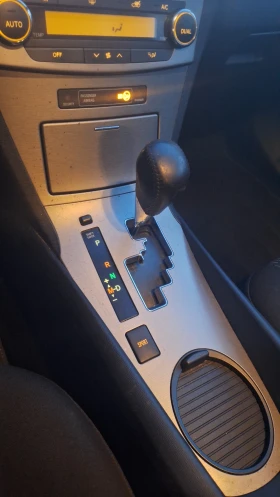 Toyota Avensis 2.0  автоматик 152кс, снимка 12