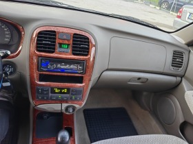Hyundai Sonata, снимка 16 - Автомобили и джипове - 45240733