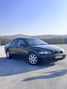 Volvo S60 2.4 T, снимка 1